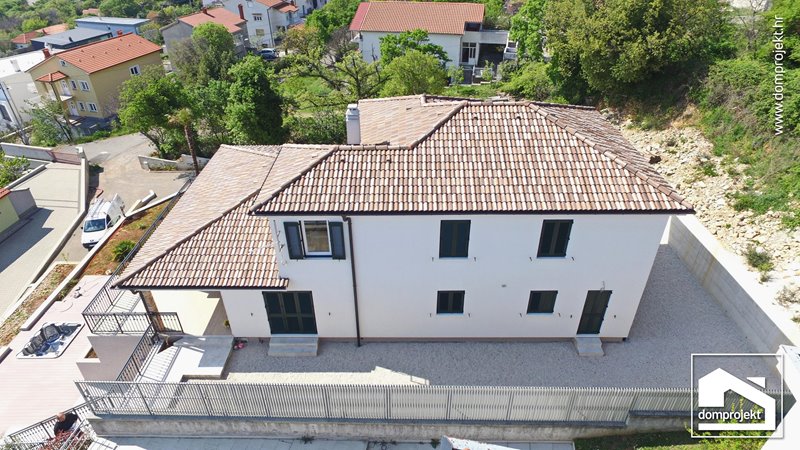 Hochwertiges Fertighaus mit Obergeschoss Kostrena Sveta Lucija