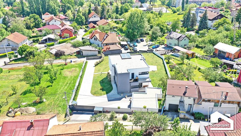 Hochwertiges Fertighaus mit Obergeschoss Zagreb