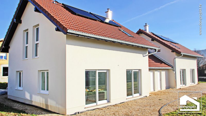 Modernes Fertighaus mit Dachgeschoss Morteau