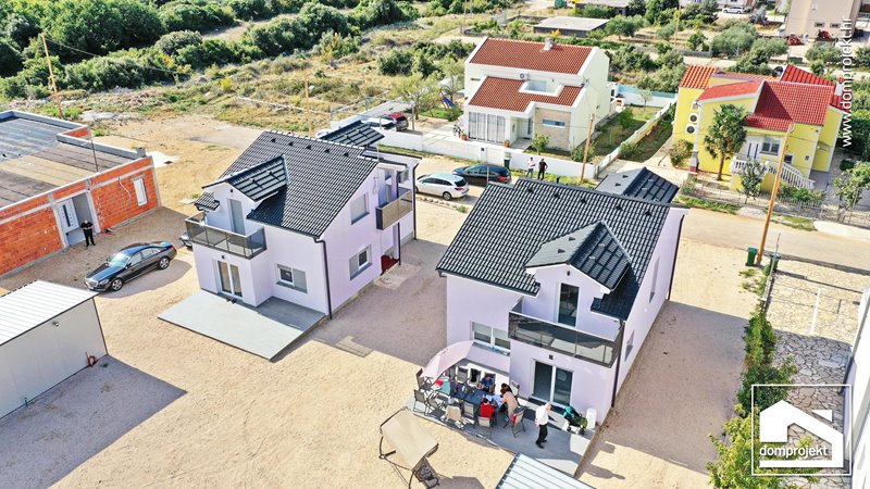 Hochwertiges Fertighaus mit Dachgeschoss Kakma