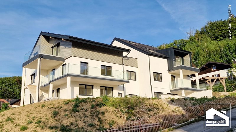 Modernes Fertighaus mit Obergeschoss Mattsee