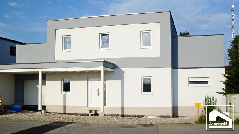 Modernes Fertighaus mit Obergeschoss Gunskirchen