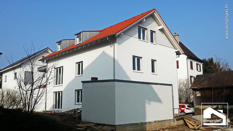 Modernes Fertighaus mit Dachgeschoss Othmarsingen