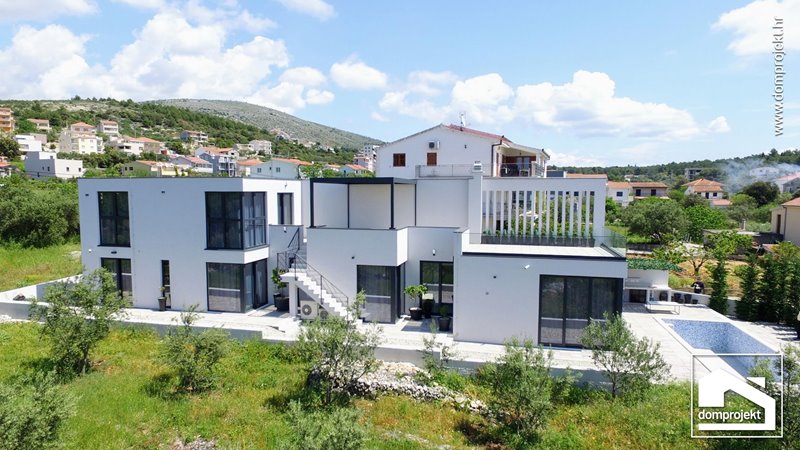 Fertighaus mit Pool Seget Vranjica
