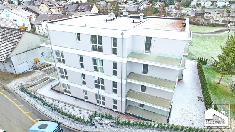 Energieeffizientes Wohngebäude in Fertigbauweise Lengnau