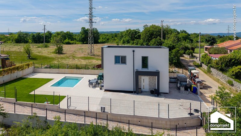 Modernes Fertighaus Nedešćina