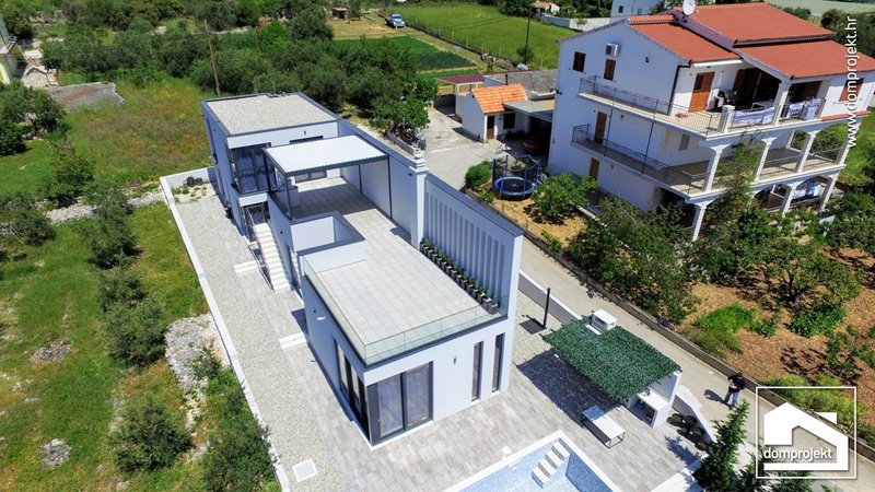 Modernes Fertighaus mit Pool Seget Vranjica
