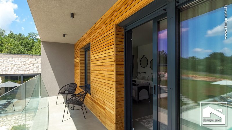Modernes Fertighaus mit Pool Škrapi