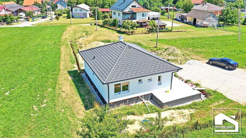 Komfortables Fertighaus Bungalow Galgovo
