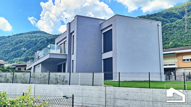 Komfortables Fertighaus mit Obergeschoss Riva San Vitale