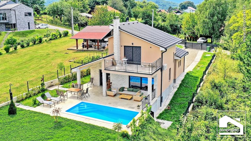 Fertighaus mit Pool Samobor