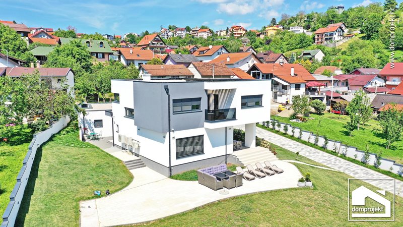 Komfortables Fertighaus mit Obergeschoss Zagreb