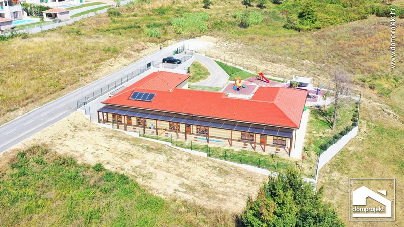 Komfortabler Fertigbau-Kindergarten Vižinada