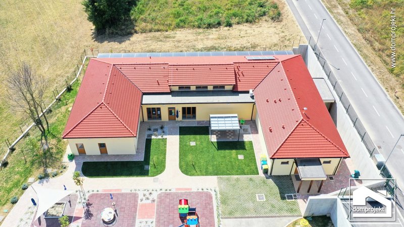 Energieeffizienter Fertigbau-Kindergarten Vižinada