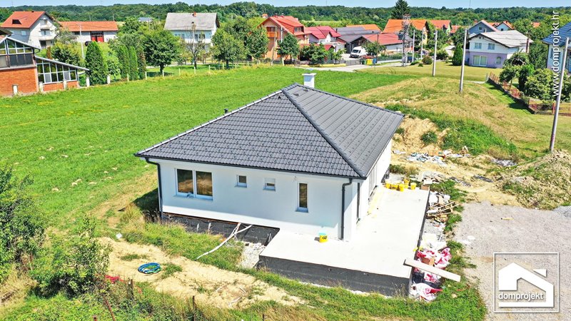 Modernes Fertighaus Galgovo
