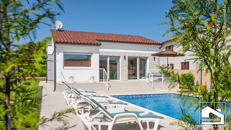 Modernes Fertighaus Bungalow Pula