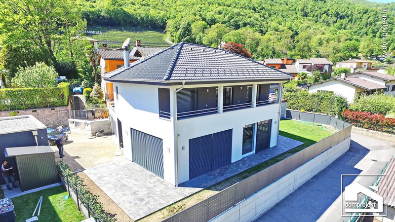 Modernes Fertighaus Riva San Vitale