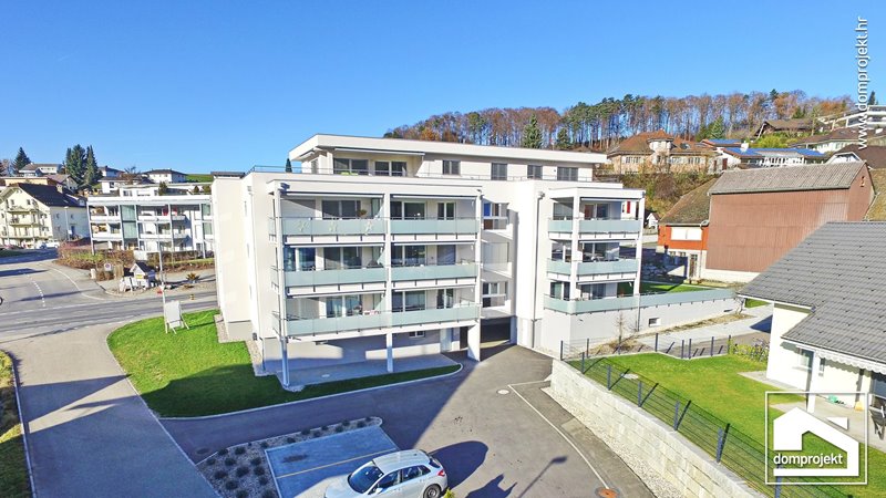 Modernes Wohngebäude in Fertigbauweise Pfaffnau
