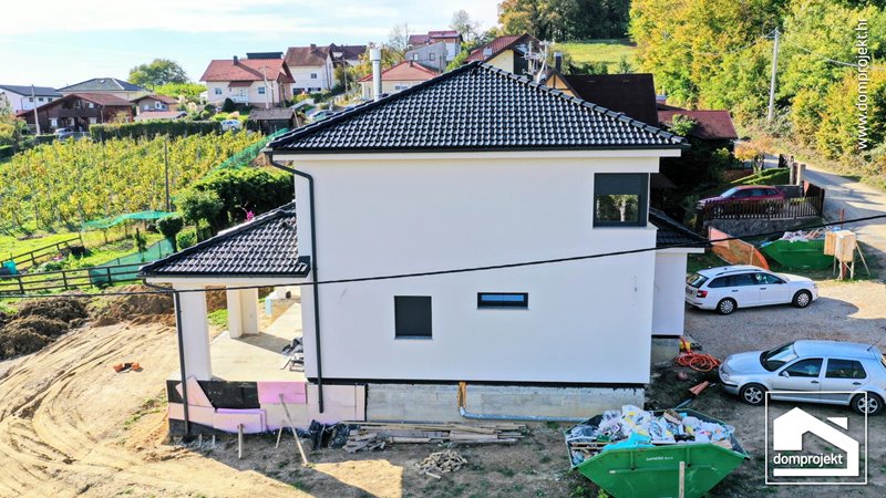 Energieeffizientes Fertighaus mit Obergeschoss Brdovec