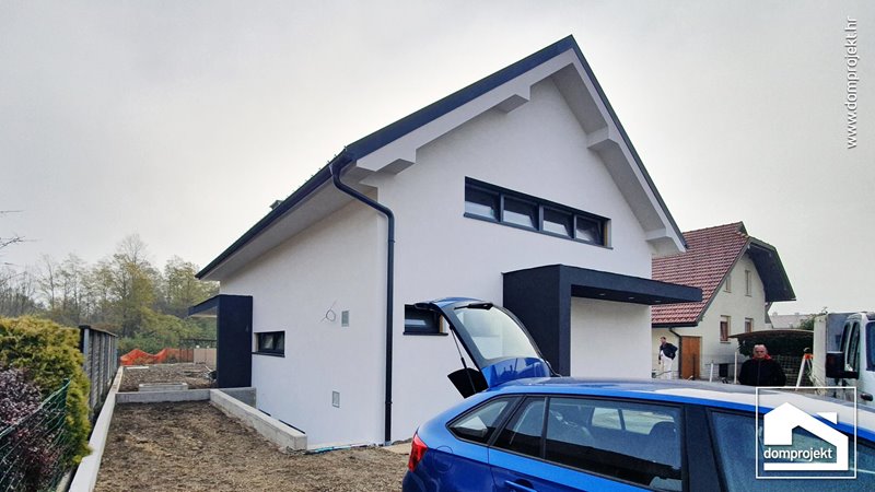 Komfortables Fertighaus mit Dachgeschoss Domžale