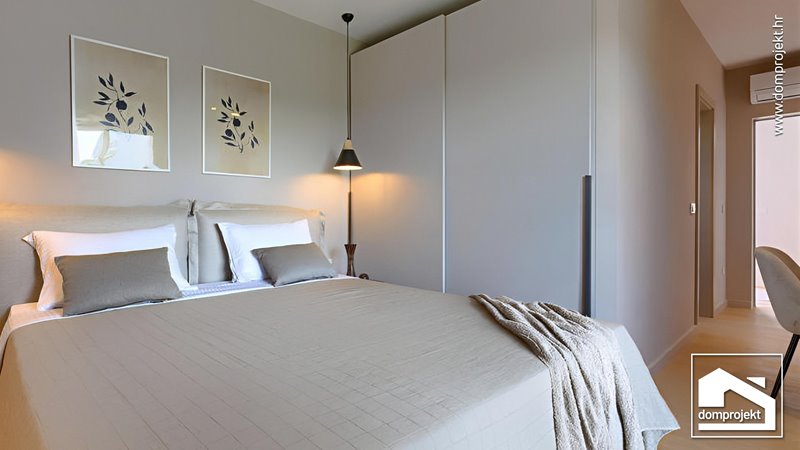 Hochwertiges Fertighaus mit Pool Bale