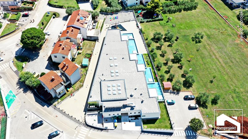 Energieeffizienter Kindergarten in Fertigbauweise Tar
