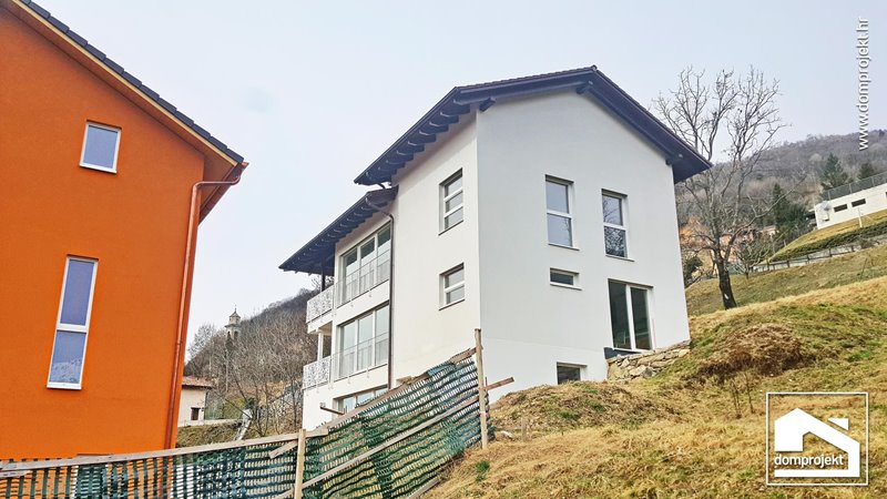 Komfortables Fertighaus mit Obergeschoss Bidogno